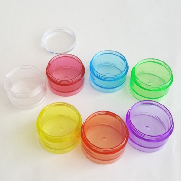 Rainbow Colors Plastic Earrings Rings Trinkets Tower Case NWOT - Picture 3 of 5